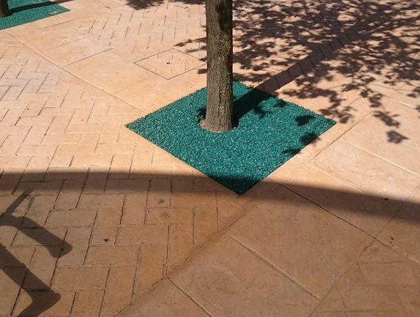 Pavimentos decorativos con alcorques